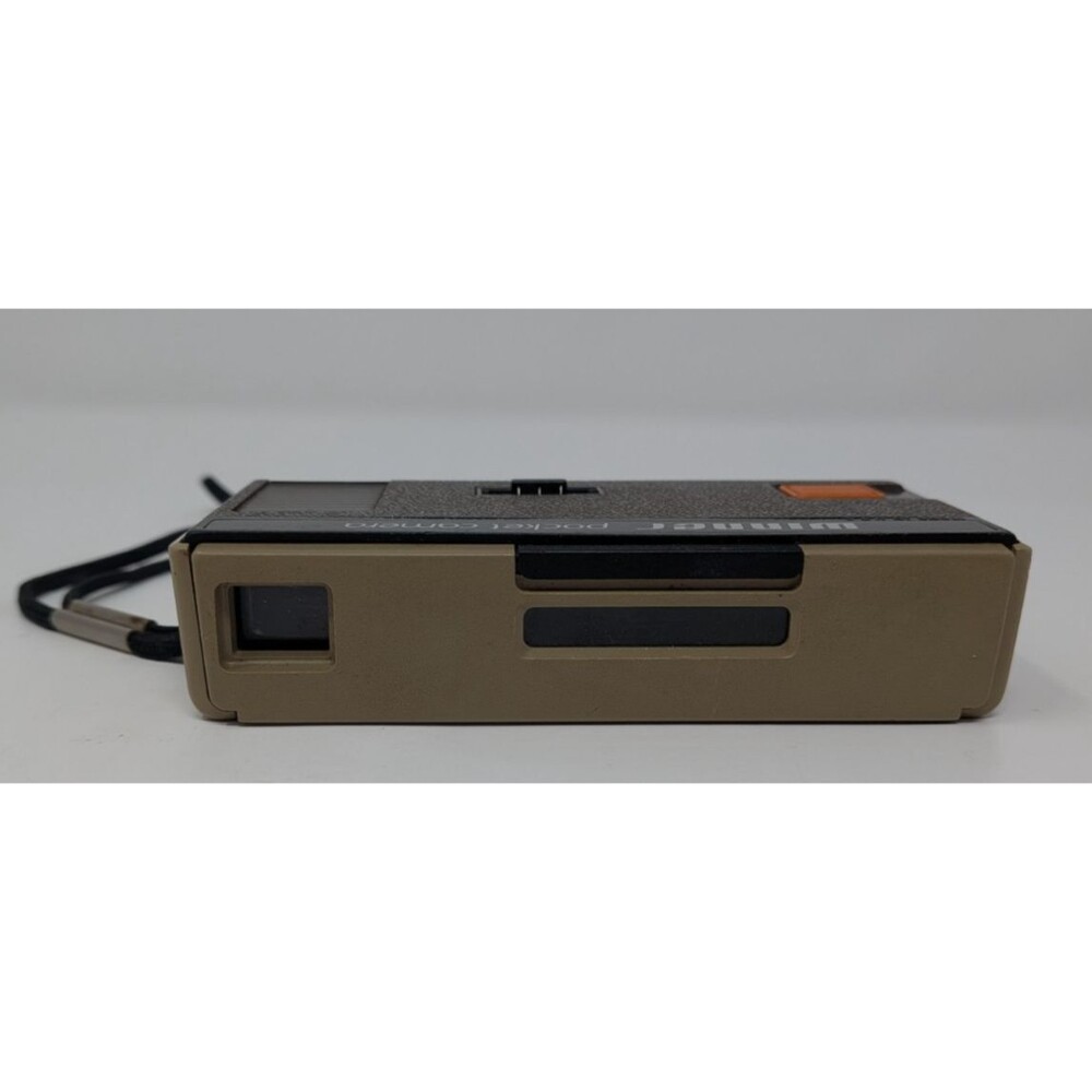 Vintage 70's Kodak Winner Pocket Instamatic Camera For 110 Film Made In USA
